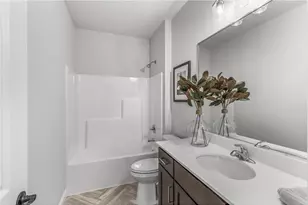 246 10th Ave NE, Hutchinson, MN 55350 - Photo 13