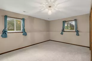 686 Maple Pond Ct, Shoreview, MN 55126 - Photo 15