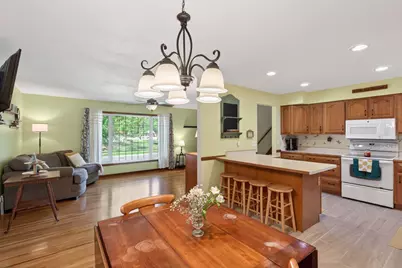 1094 Lowell Drive, Apple Valley, MN 55124 - Photo 15