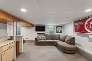 1094 Lowell Dr, Apple Valley, MN 55124 - Photo 33