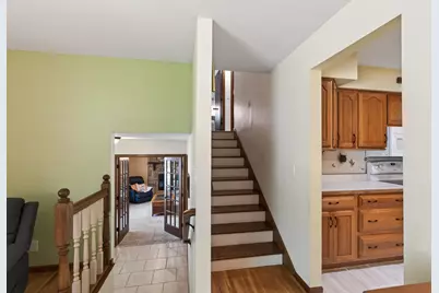 1094 Lowell Drive, Apple Valley, MN 55124 - Photo 19