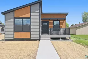 6318 Tower Ave, Superior, WI 54880 - Photo 1