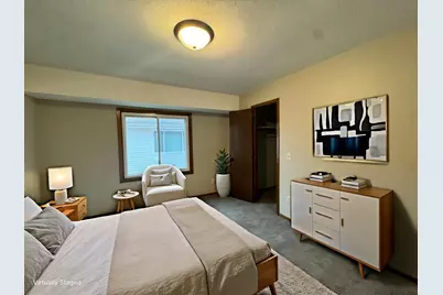 7572 Louisiana Avenue N, Brooklyn Park, MN 55428 - Photo 5
