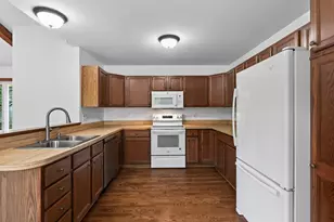 3628 Steele St, Minnetonka, MN 55345 - Photo 11