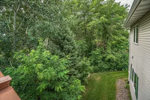1060 Dennis St S, Maplewood, MN 55119 - Photo 27