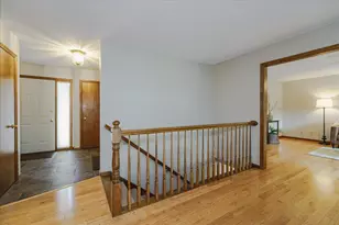 1060 Dennis St S, Maplewood, MN 55119 - Photo 21
