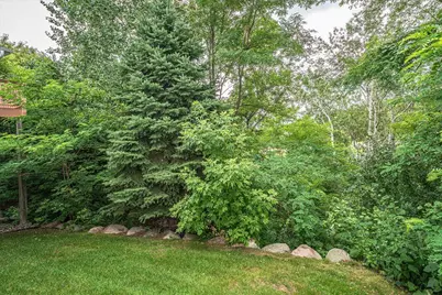 1060 Dennis Street S, Maplewood, MN 55119 - Photo 65