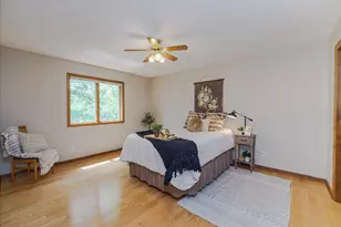 1060 Dennis St S, Maplewood, MN 55119 - Photo 17