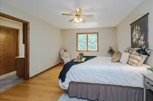 1060 Dennis St S, Maplewood, MN 55119 - Photo 35