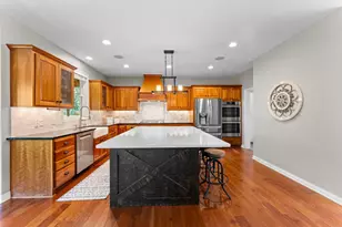 10930 Bent Water Ln, Woodbury, MN 55129 - Photo 37