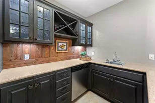 10930 Bent Water Ln, Woodbury, MN 55129 - Photo 95