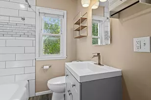 6133 Thomas Ave S, Minneapolis, MN 55410 - Photo 19