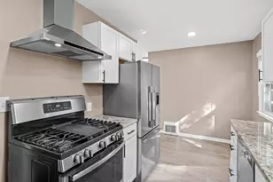 6133 Thomas Ave S, Minneapolis, MN 55410 - Photo 13