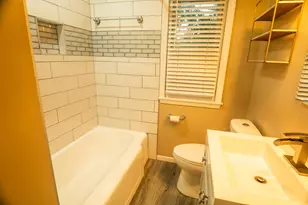 6133 Thomas Ave S, Minneapolis, MN 55410 - Photo 21
