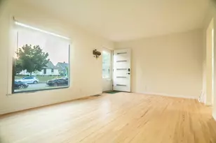 6133 Thomas Ave S, Minneapolis, MN 55410 - Photo 11