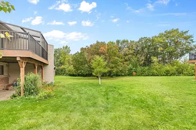 4113 Sylvia Lane S, Shoreview, MN 55126 - Photo 3