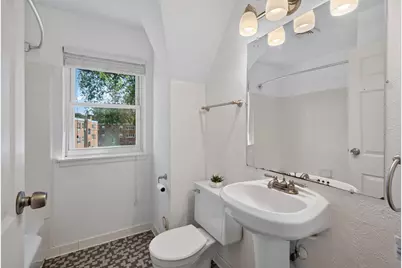 994 Cleveland Avenue S, Saint Paul, MN 55116 - Photo 17