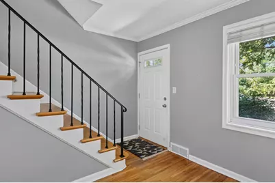 994 Cleveland Avenue S, Saint Paul, MN 55116 - Photo 3
