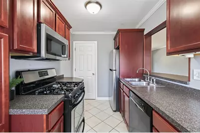 994 Cleveland Avenue S, Saint Paul, MN 55116 - Photo 9