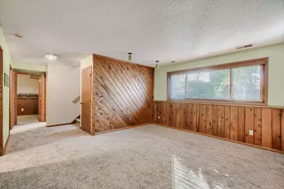 16820 Honeysuckle Lane, Eden Prairie, MN 55346 - Photo 11