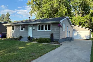 94 36th Ave NW, Rochester, MN 55901 - Photo 1