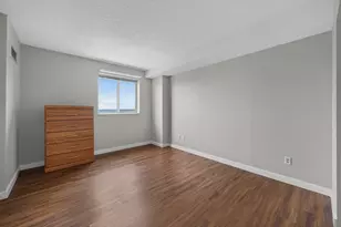 78 10th E St, Saint Paul, MN 55101 - Photo 29