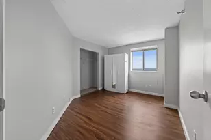 78 10th E St, Saint Paul, MN 55101 - Photo 31