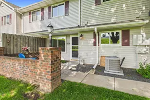 7598 13th St N, Oakdale, MN 55128 - Photo 23