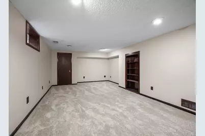 737 6th Avenue NW, New Brighton, MN 55112 - Photo 67