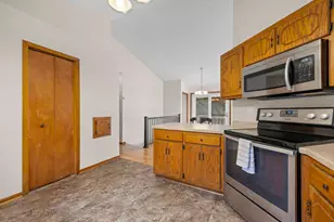 737 6th Ave NW, New Brighton, MN 55112 - Photo 53