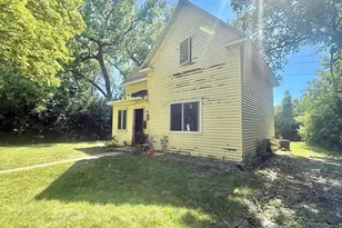 400 High Ave, Willmar, MN 56201 - Photo 1