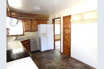 521 Kansas Street, Winona, MN 55987 - Photo 9