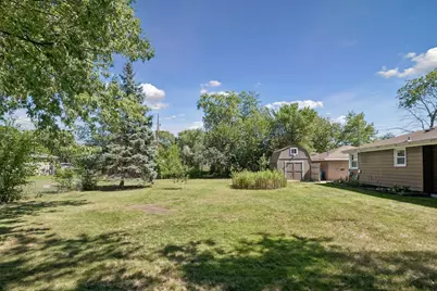 2400 W 110th Street, Bloomington, MN 55431 - Photo 33