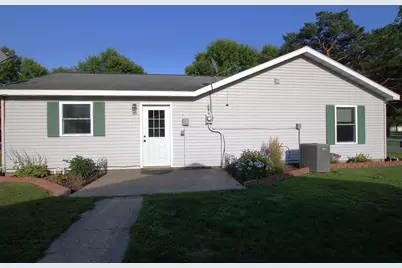 311 Roosevelt Street SW, Staples, MN 56479 - Photo 15