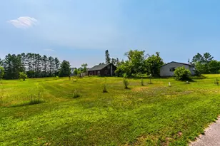 718 Stoner Ave SE, Bemidji, MN 56601 - Photo 39