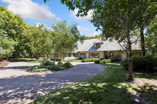 5950 Boulder Bridge Ln, Excelsior, MN 55331 - Photo 3