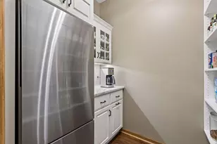 5950 Boulder Bridge Ln, Excelsior, MN 55331 - Photo 29