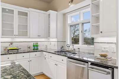 406 River Street, Minneapolis, MN 55401 - Photo 13