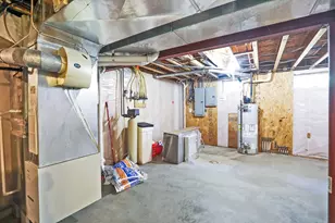 604 24th St NW, Austin, MN 55912 - Photo 43
