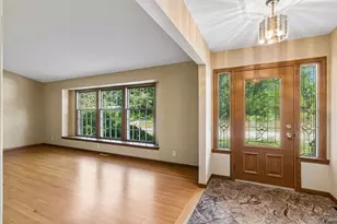 14211 Lennell Dr, Minnetonka, MN 55345 - Photo 7