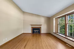 14211 Lennell Dr, Minnetonka, MN 55345 - Photo 9