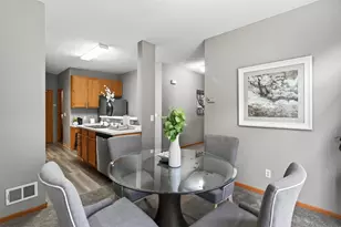 14098 Plymouth Ave S, Burnsville, MN 55337 - Photo 11