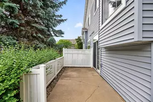 14098 Plymouth Ave S, Burnsville, MN 55337 - Photo 27