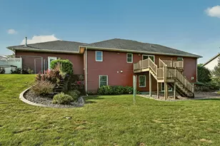 221 Devin Dr, Saint Charles, MN 55972 - Photo 31