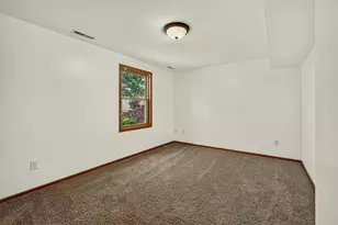 221 Devin Dr, Saint Charles, MN 55972 - Photo 25