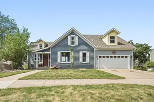 209 3rd St, Hudson, WI 54016 - Photo 5