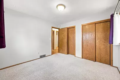 2101 20th Street S, Moorhead, MN 56560 - Photo 17