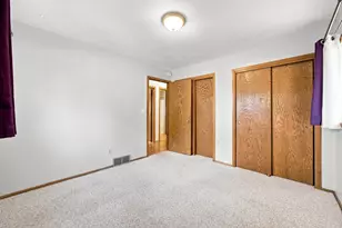2101 20th St S, Moorhead, MN 56560 - Photo 17