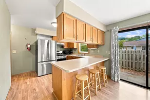 2101 20th St S, Moorhead, MN 56560 - Photo 9