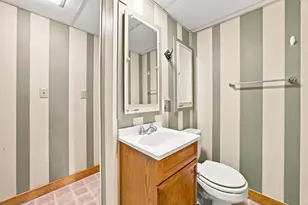 2101 20th St S, Moorhead, MN 56560 - Photo 27